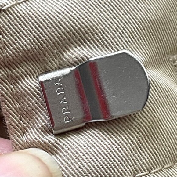 Prada Khaki Straight Leg Cotton Crop Capri Pants - 8 / Medium - Picture 5 of 16